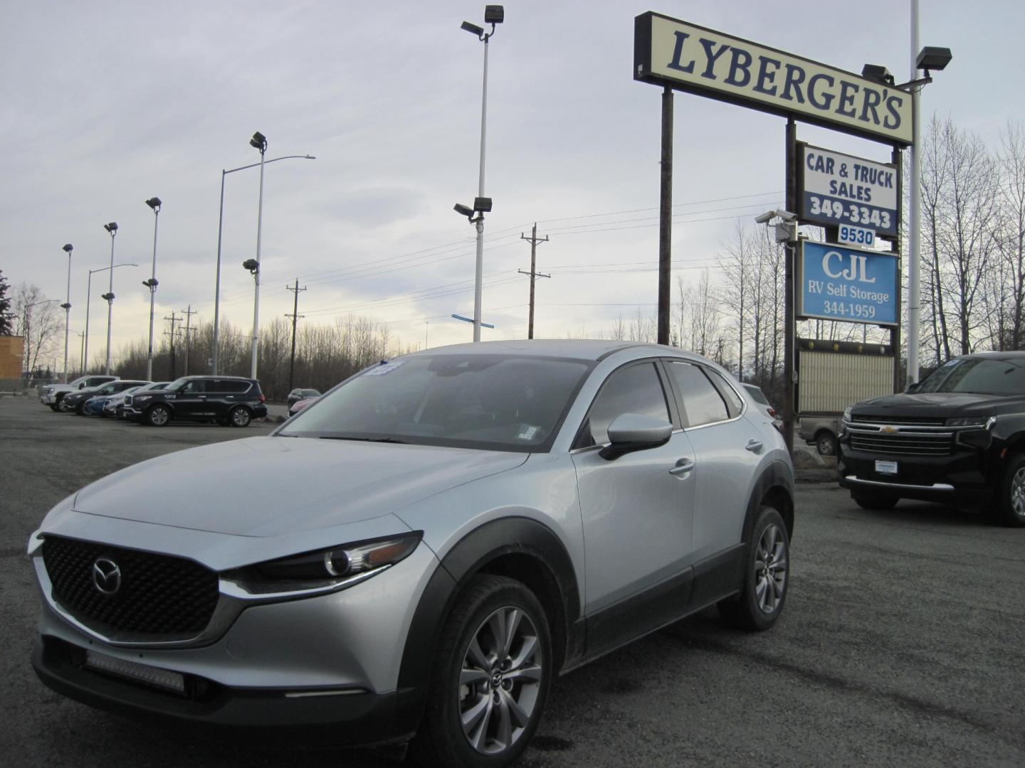 2021 silver /black Mazda CX-30 select AWD (3MVDMBBL3MM) with an 2.5L L4 DOHC 16V engine, 6A transmission, located at 9530 Old Seward Highway, Anchorage, AK, 99515, (907) 349-3343, 61.134140, -149.865570 - Photo#0